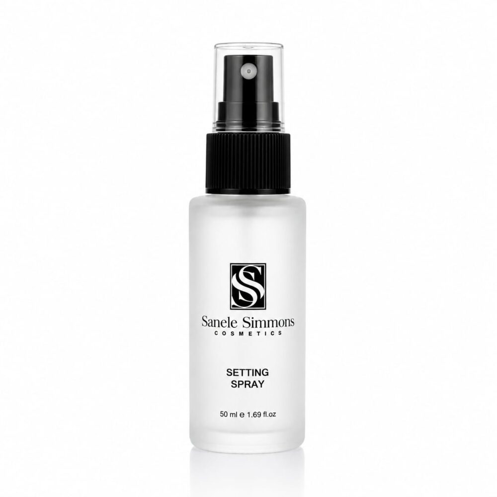 Home makeup setting spray lock in your look. wear your confidence.